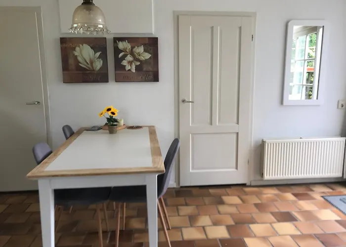 Landgoed Swaensborgh * Oudesluis (North Holland)