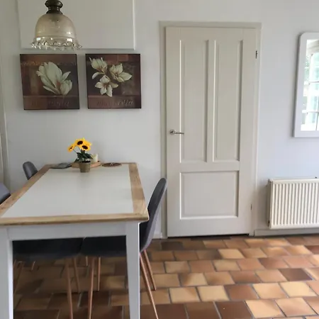 Landgoed Swaensborgh * Oudesluis (North Holland)